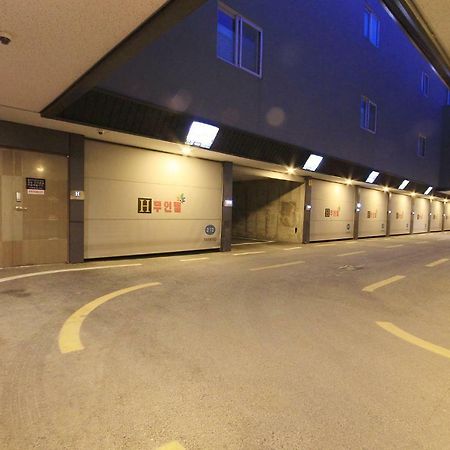 H Drive Hotel Iksan Exterior foto